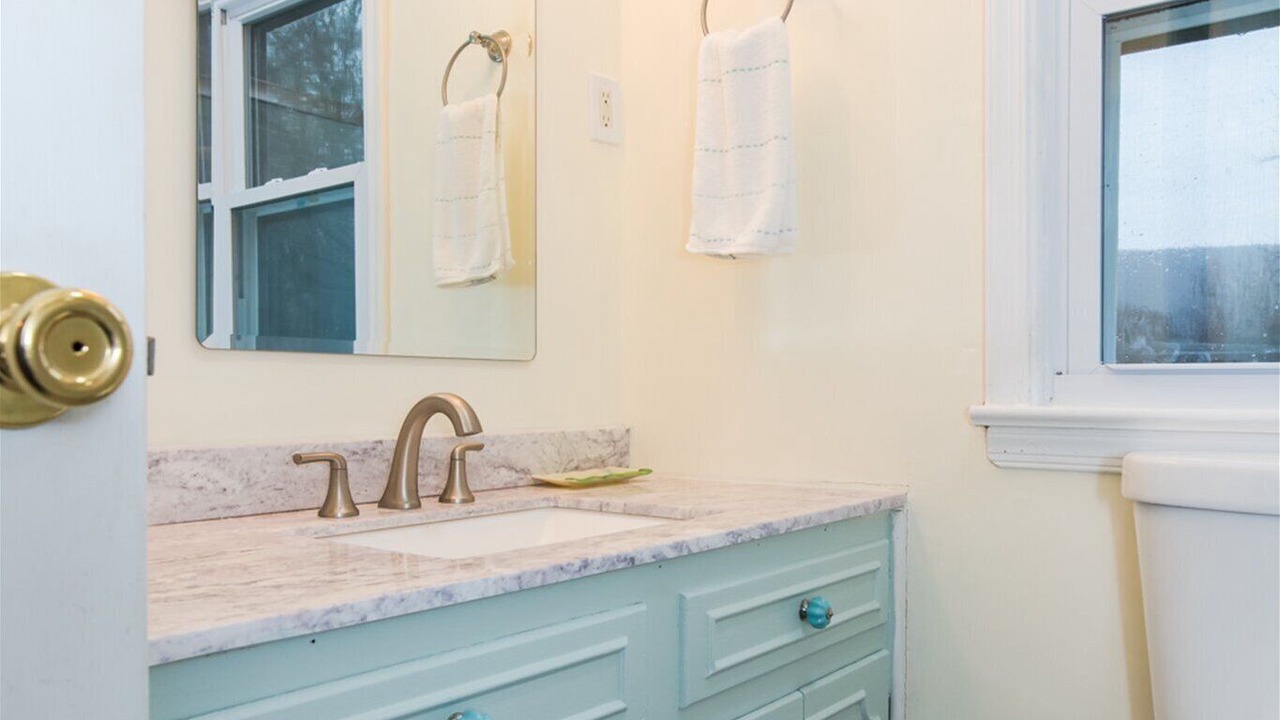 Photo of Bathroom in Harpers Ferry