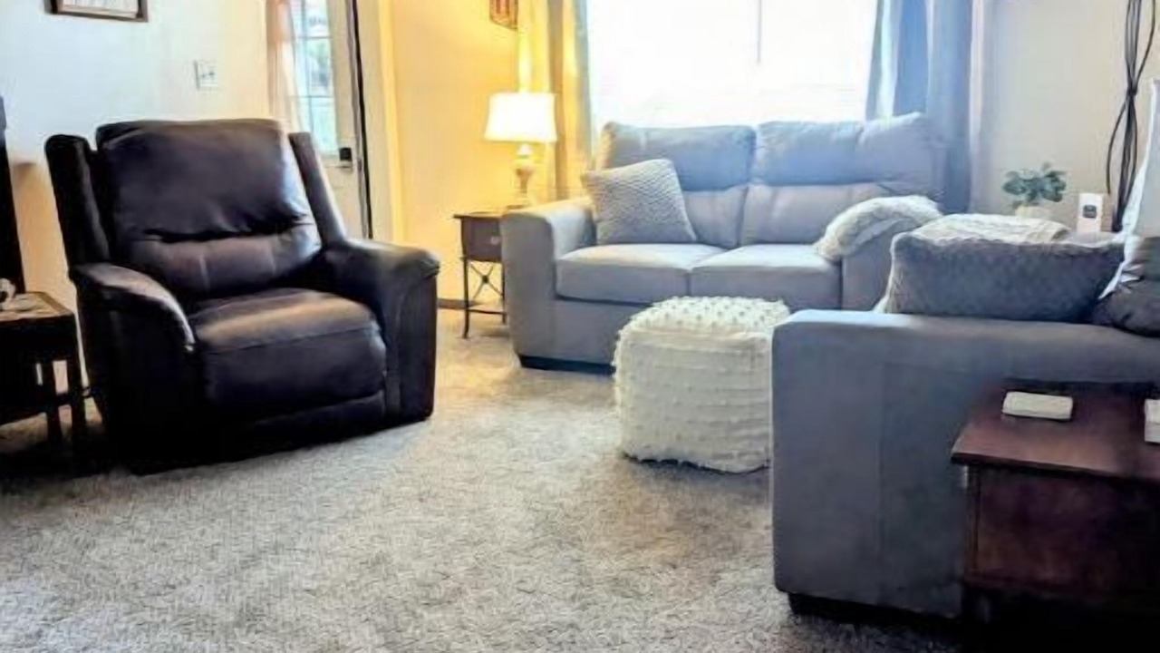 Photo of Livingroom in Syracuse
