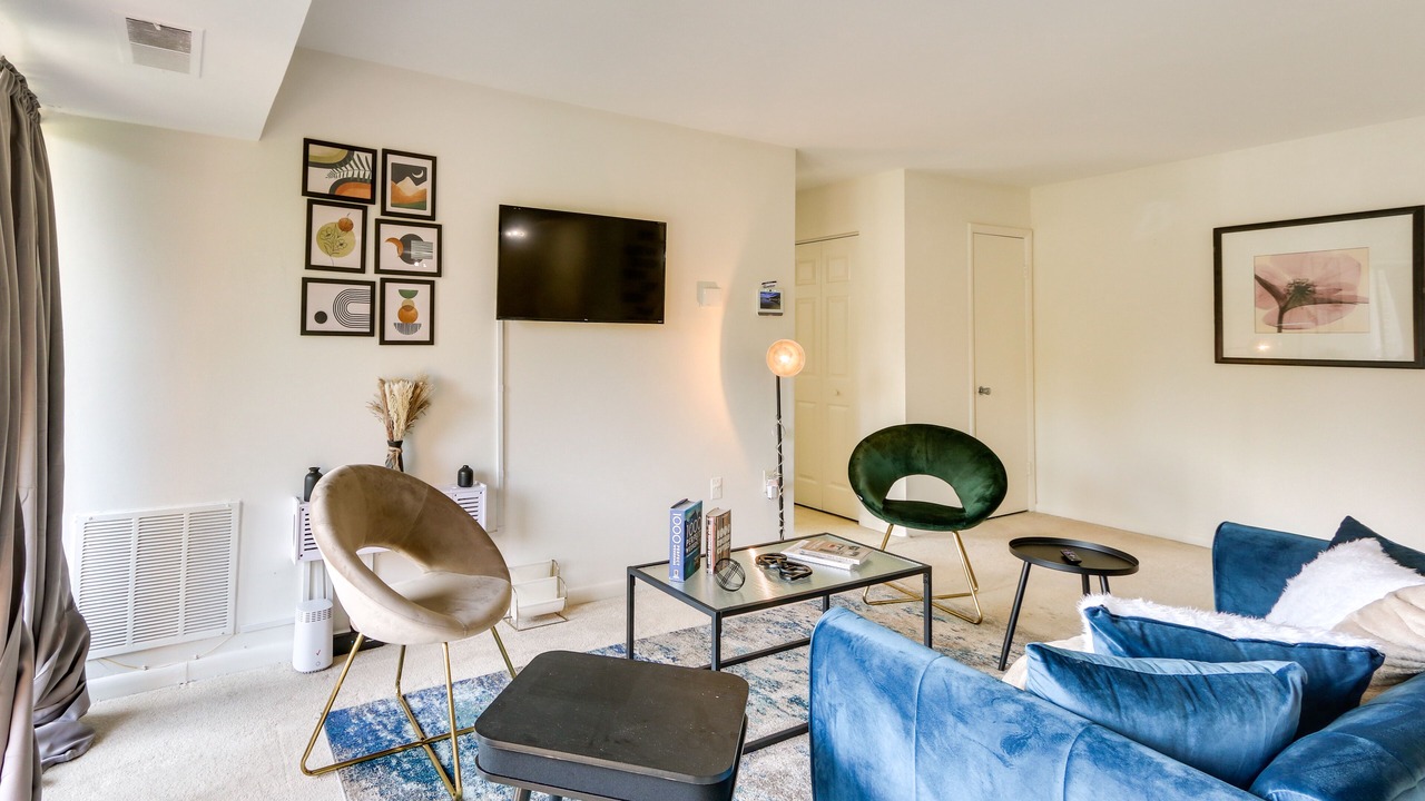 Photo of Livingroom in Laurel