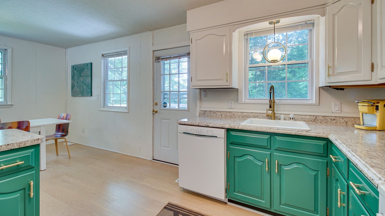 Photo of Kitchen in Lusby