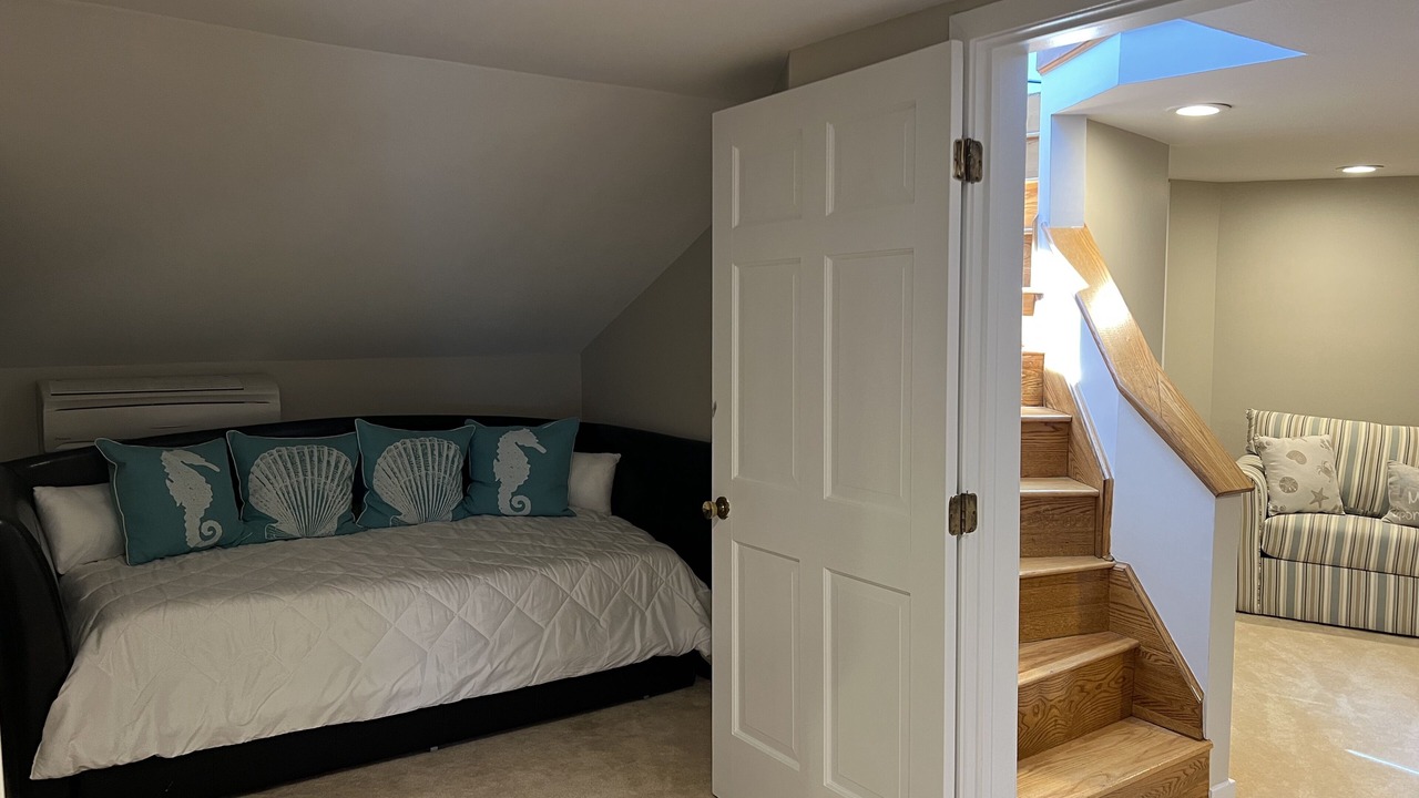 Photo of Bedroom in Seabrook