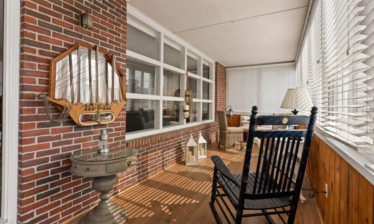 Photo of Outdoor in Hampton