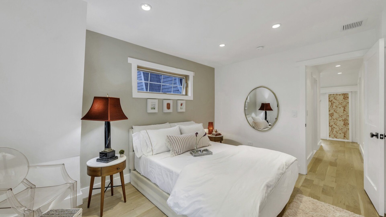 Photo of Bedroom in Village of Southampton