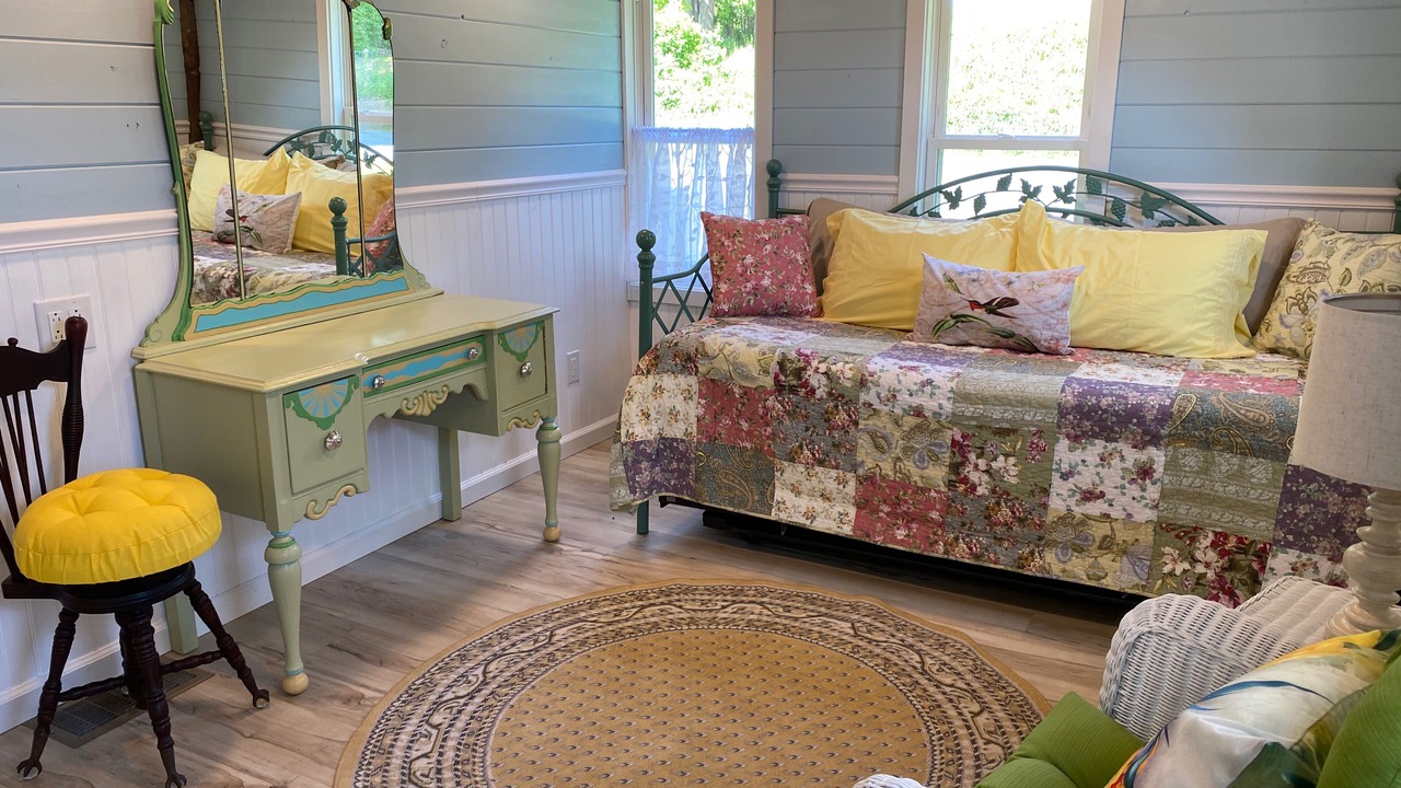 Photo of Livingroom in South Hartford