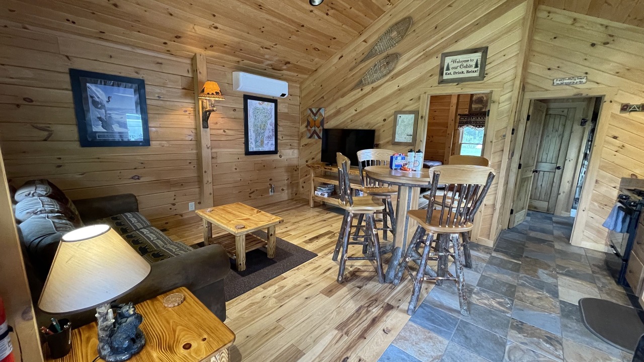 Photo of Livingroom in East Burke