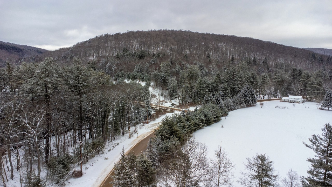 Photo of Outdoor in Claryville
