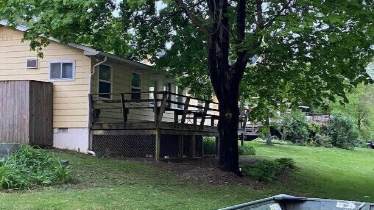 Photo of Outdoor in Bellepoint