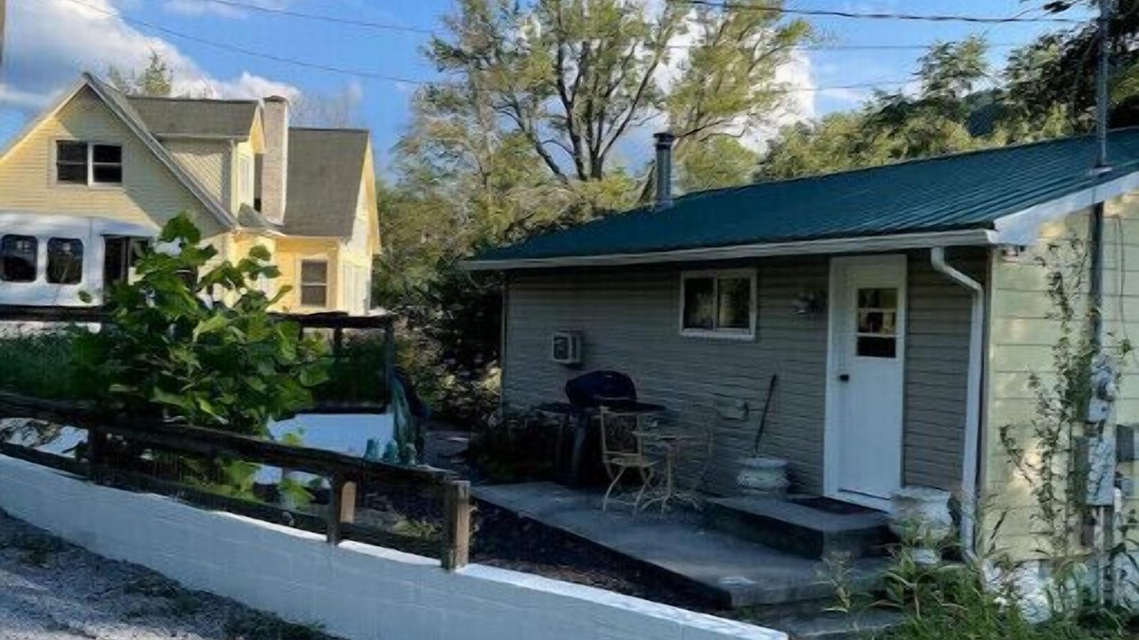 Photo of Outdoor in Bellepoint