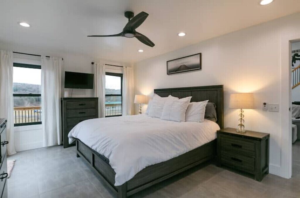 Photo of Bedroom in Town of Veteran