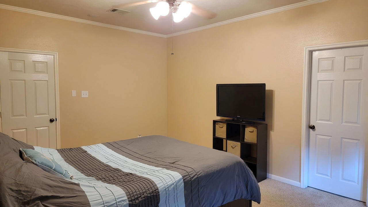 Photo of Bedroom in Clodine