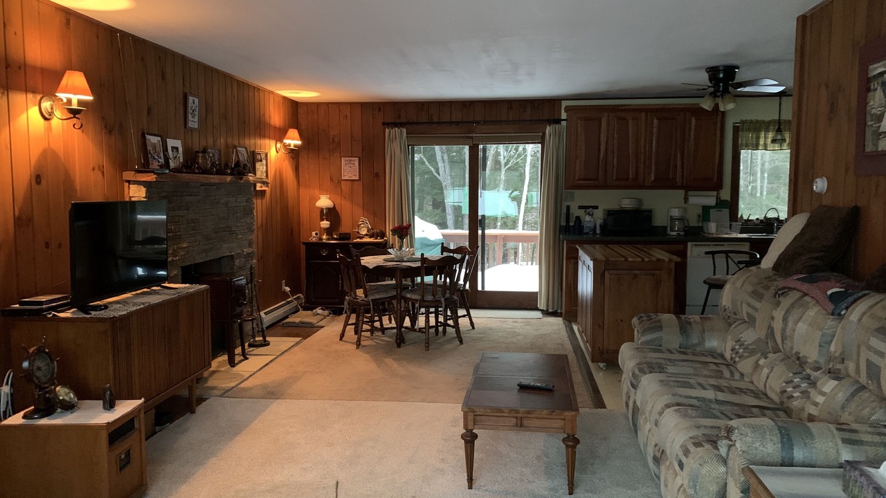 Photo of Livingroom in Newport