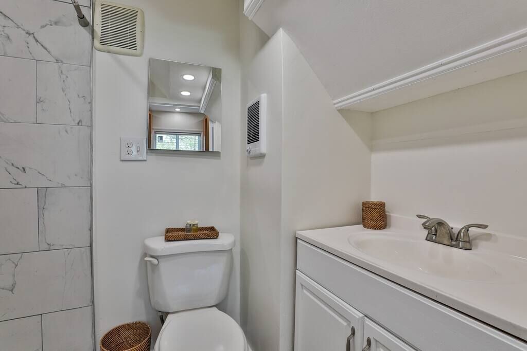 Photo of Bathroom in Salem