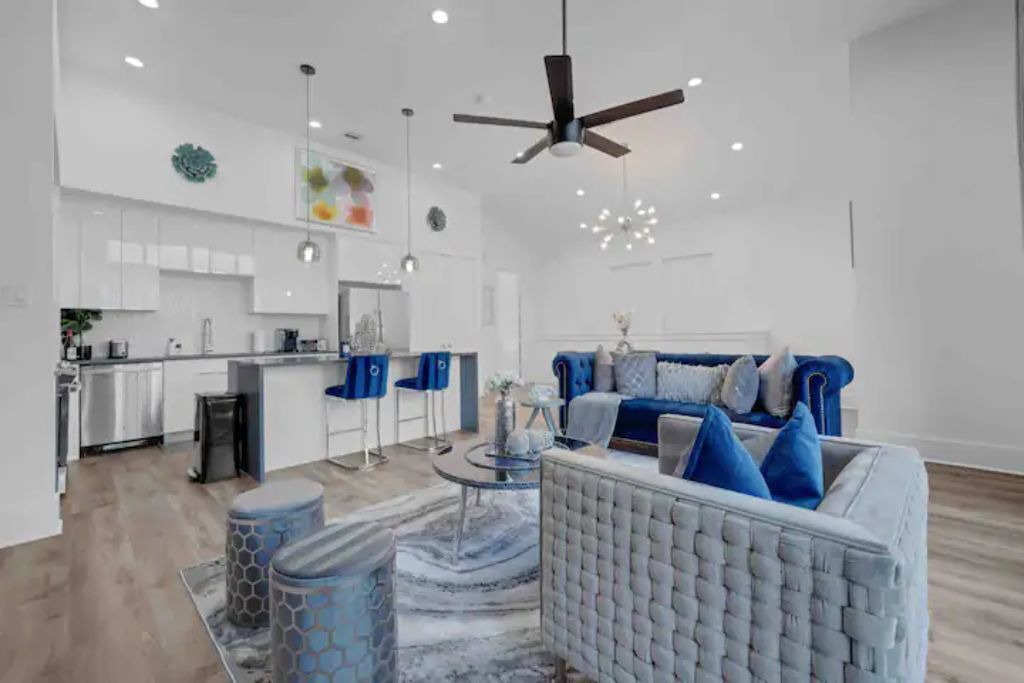 Photo of Livingroom in Riverside Terrace