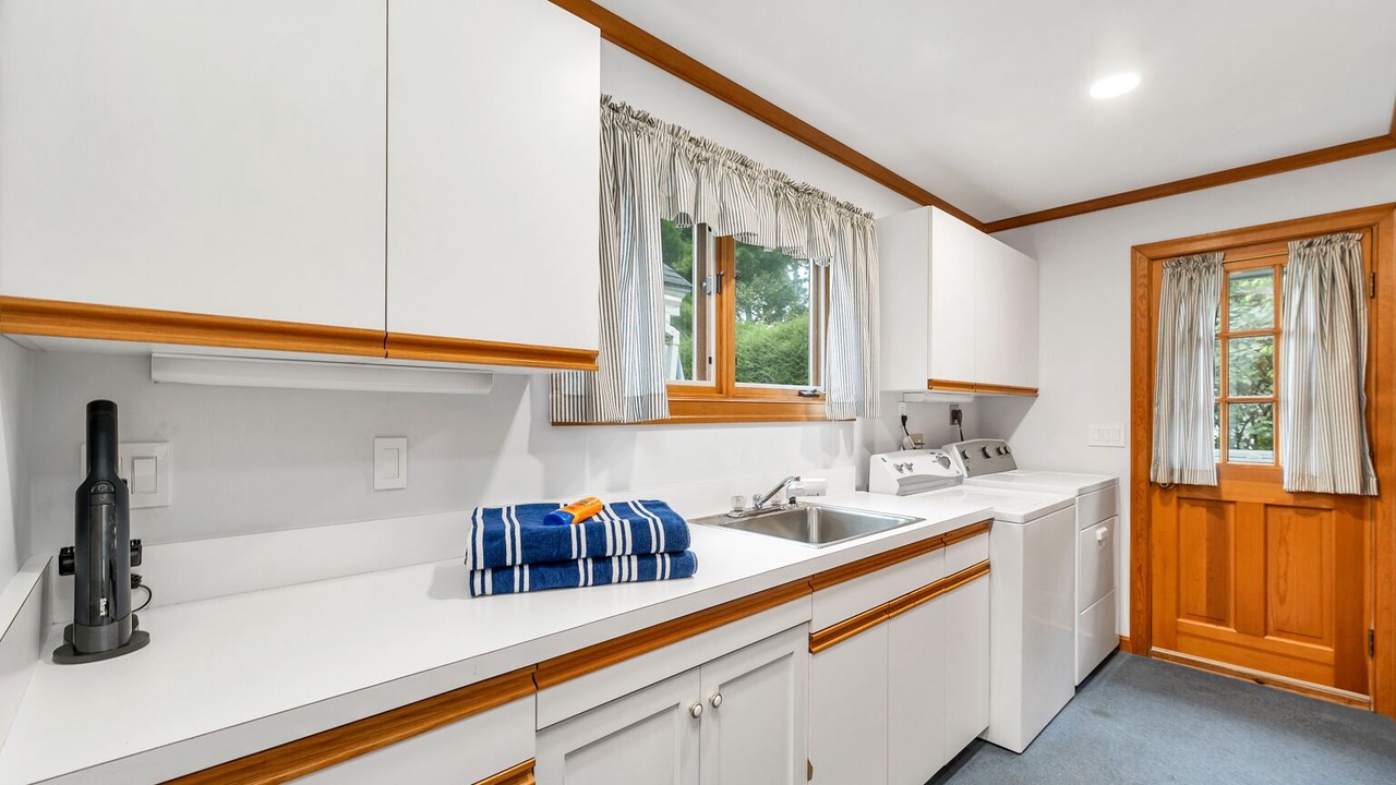 Photo of Kitchen in Melvin Village
