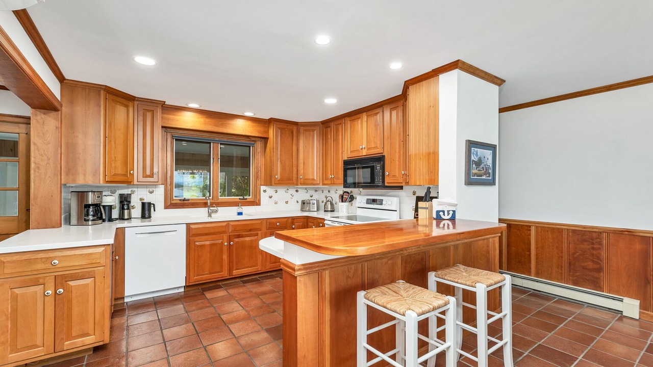 Photo of Kitchen in Melvin Village