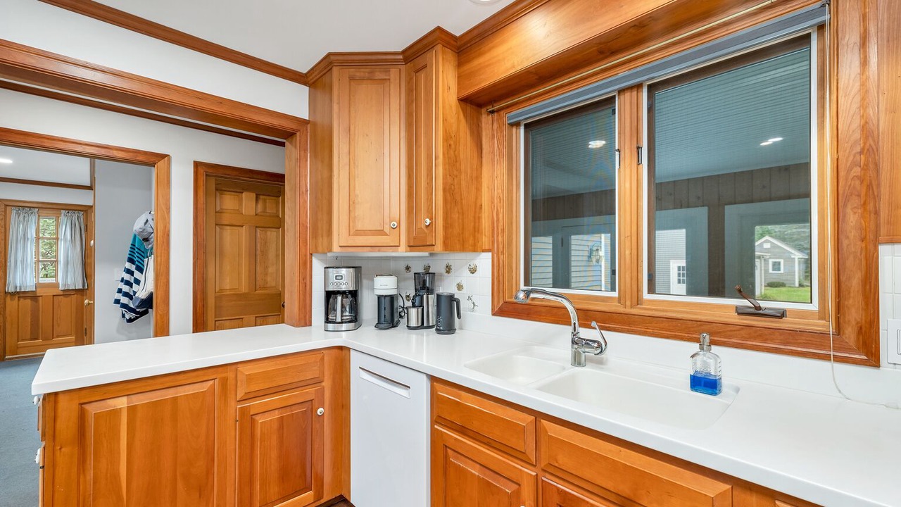 Photo of Kitchen in Melvin Village