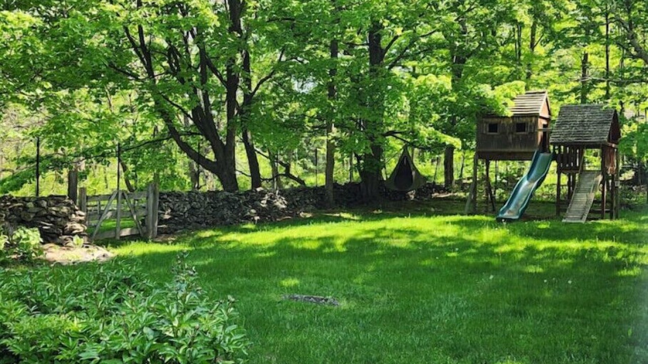 Photo of Others in Pleasant Valley