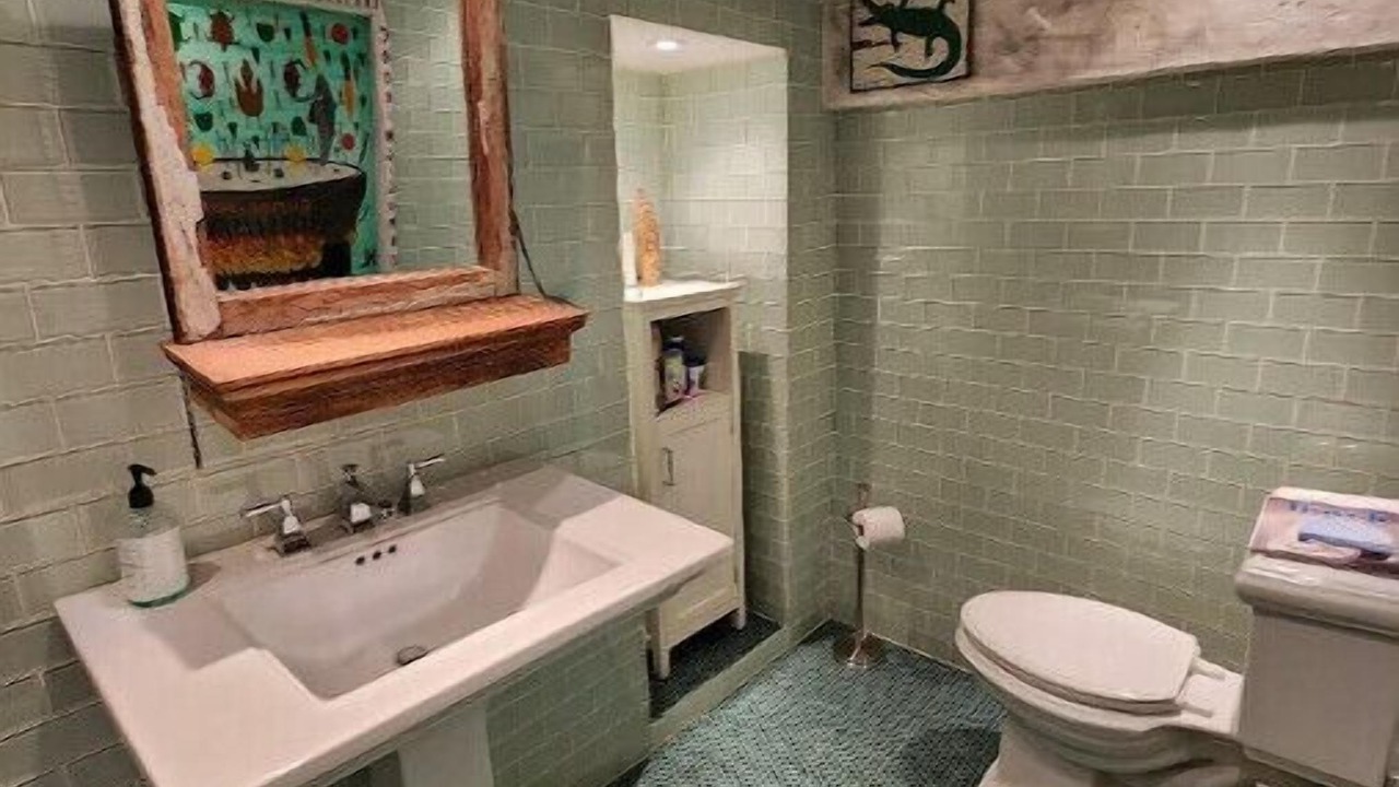 Photo of Bathroom in Pleasant Valley
