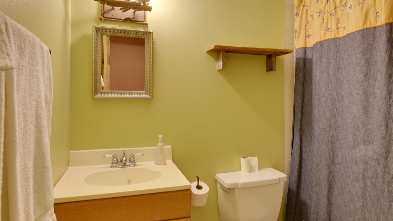 Photo of Bathroom in Fraziers Bottom