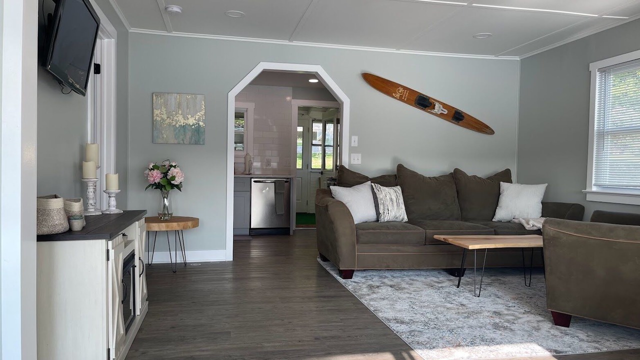 Photo of Livingroom in Honeoye