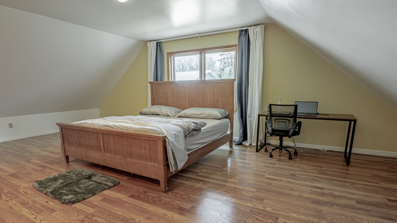 Photo of Bedroom in Youngstown