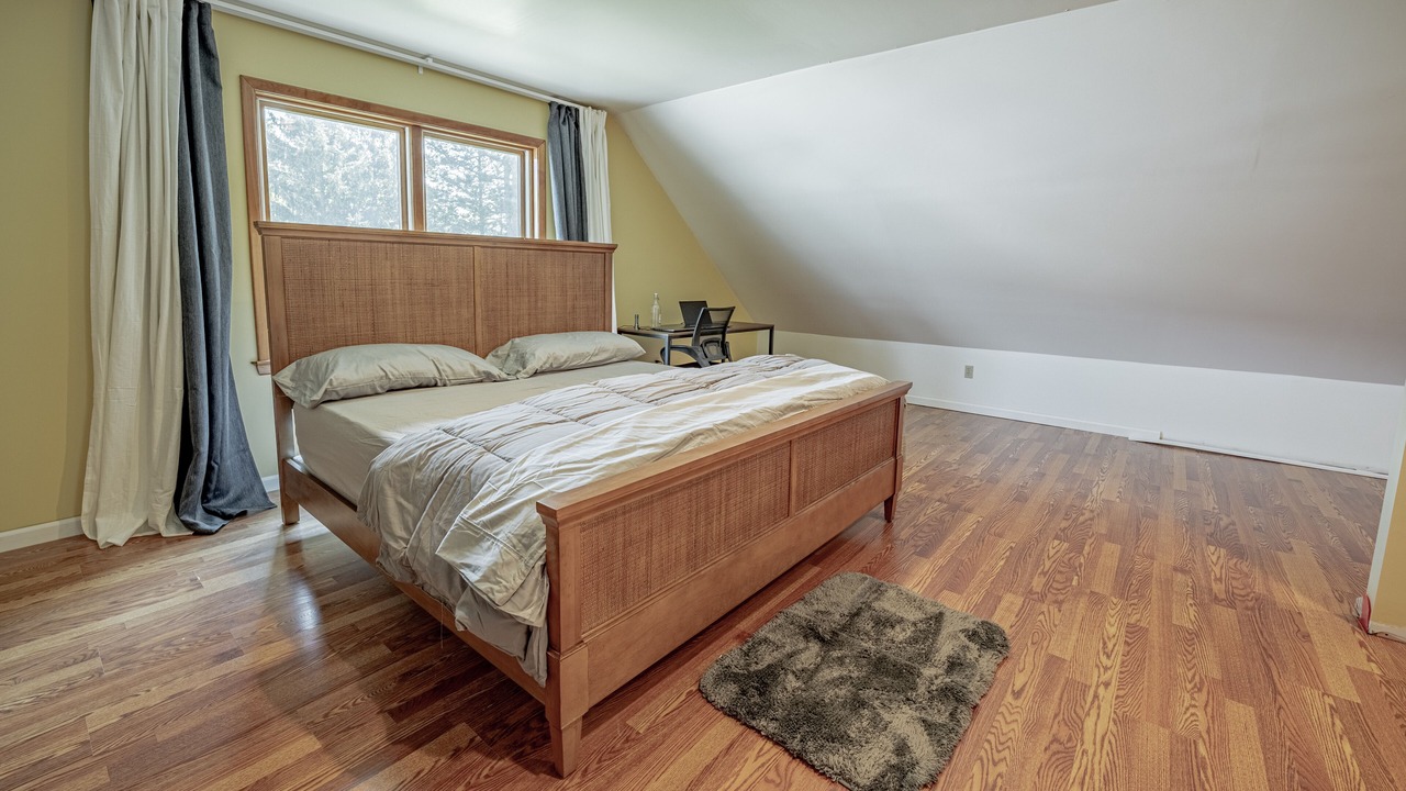 Photo of Bedroom in Youngstown