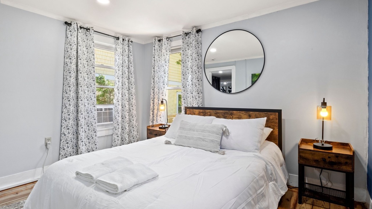 Photo of Bedroom in Ithaca