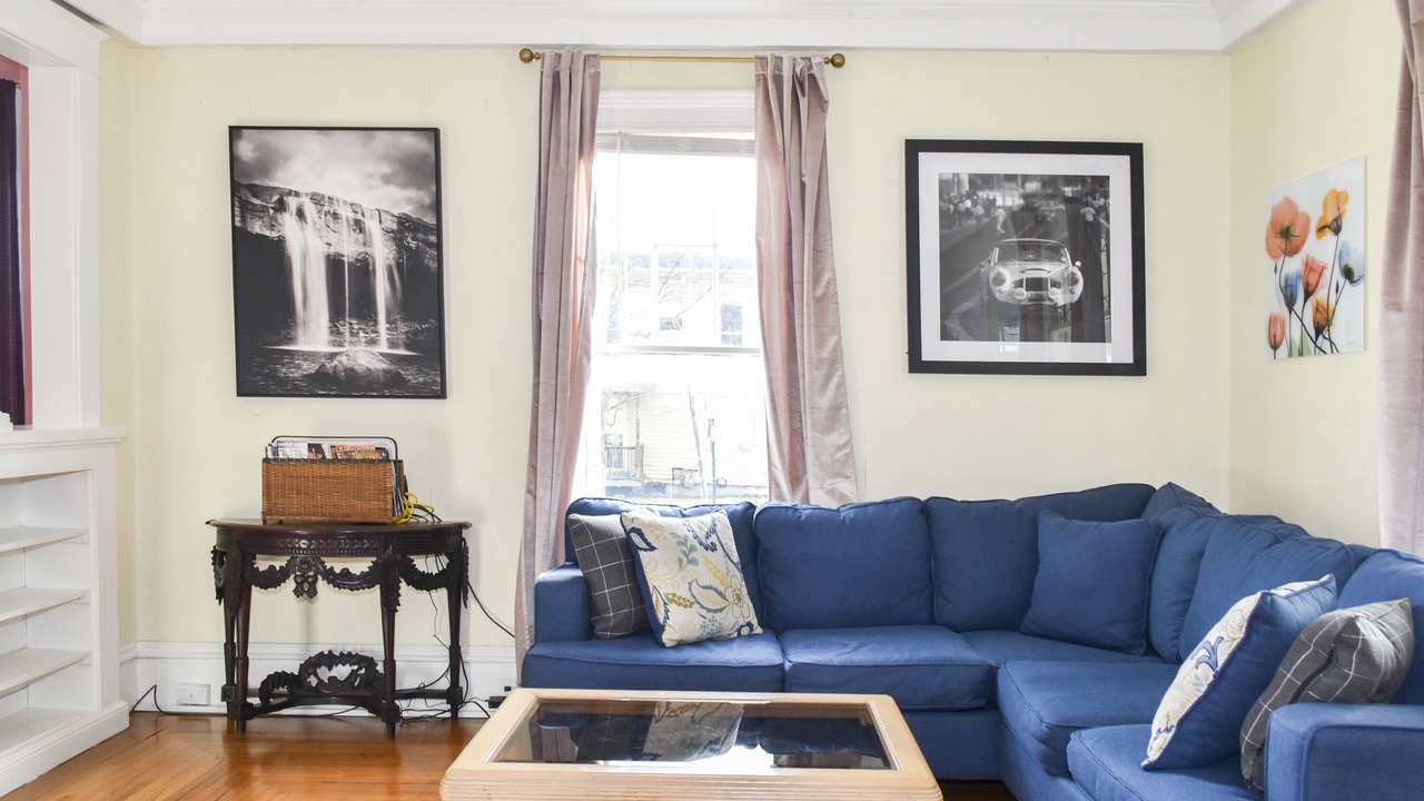 Photo of Livingroom in Watkins Glen