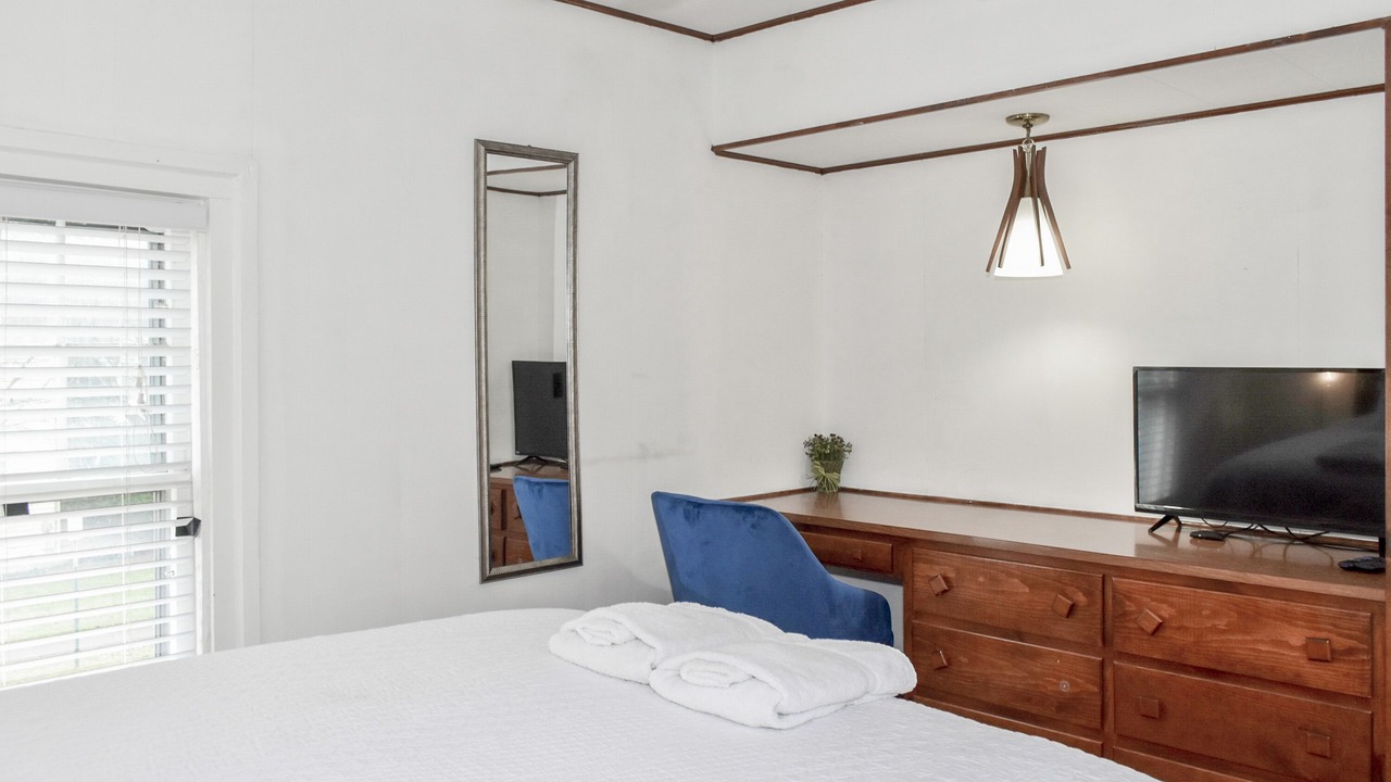 Photo of Bedroom in Watkins Glen