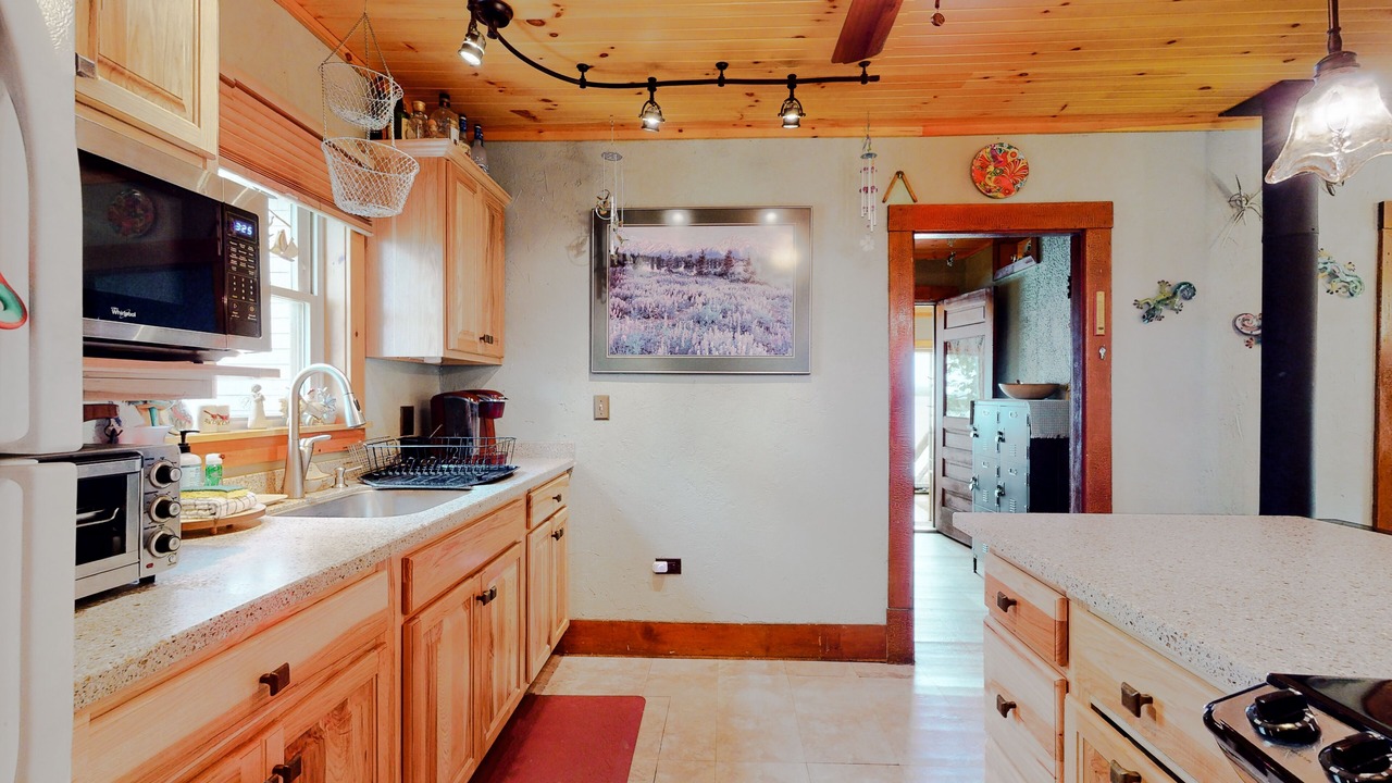 Photo of Kitchen in North Hero