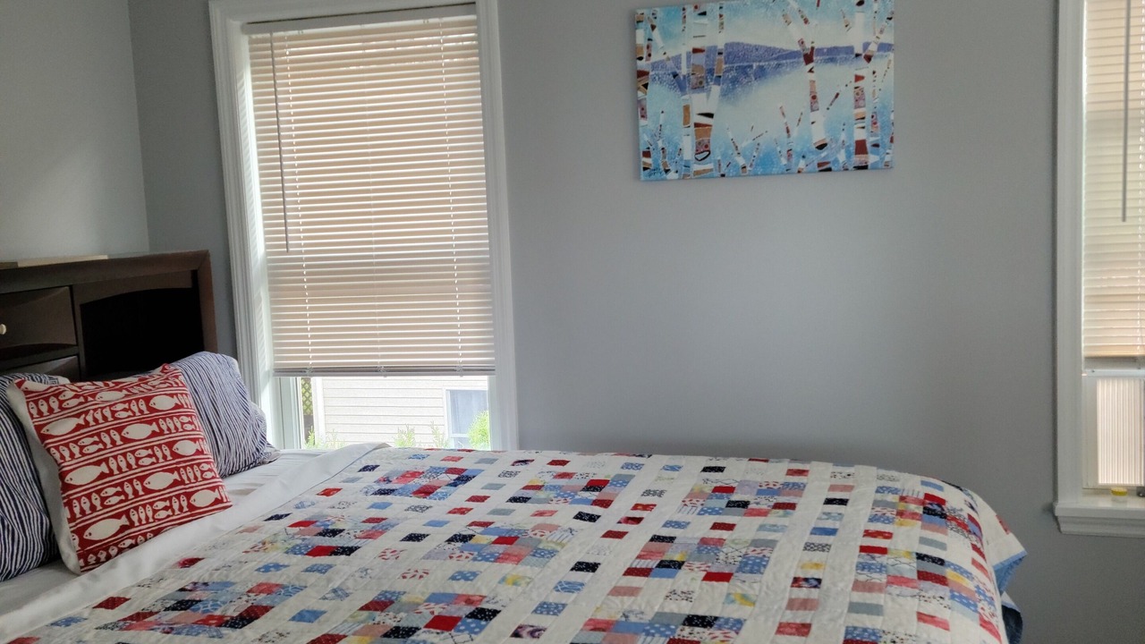 Photo of Bedroom in Saratoga Springs