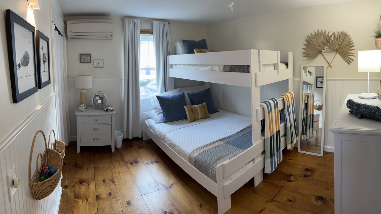 Photo of Bedroom in Hampton