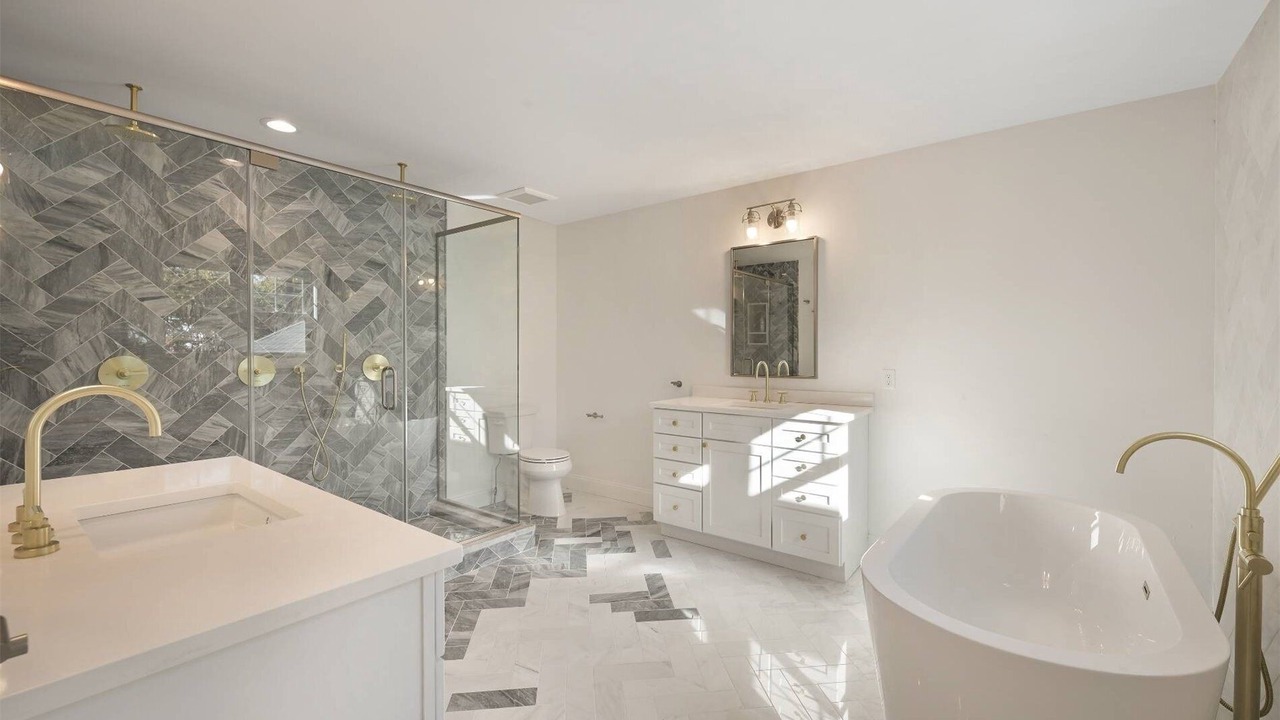 Photo of Bathroom in East Quogue
