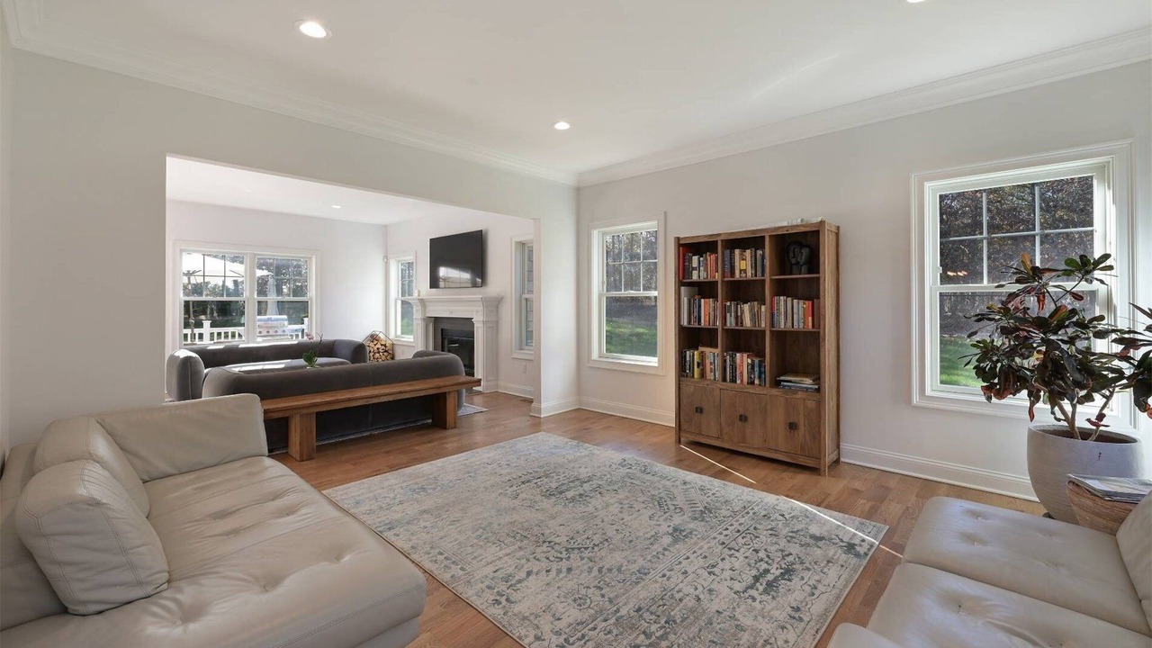 Photo of Livingroom in East Quogue
