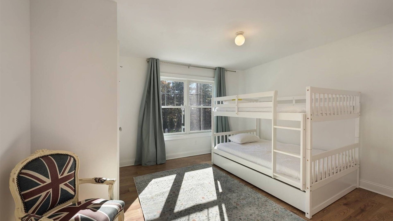 Photo of Bedroom in East Quogue