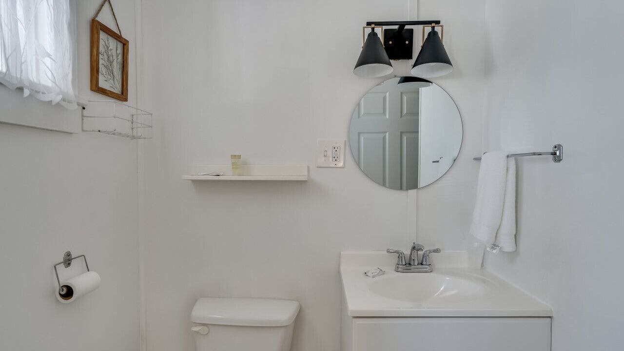 Photo of Bathroom in Clayton