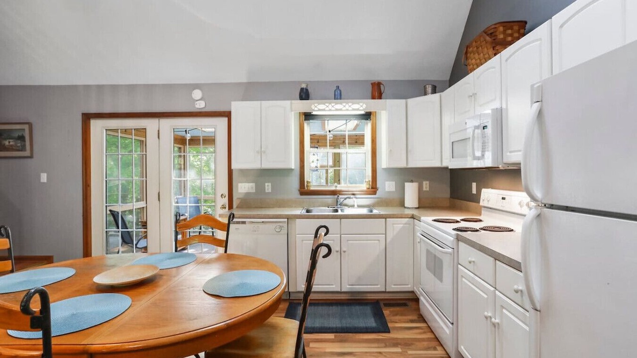 Photo of Kitchen in Berkeley Springs