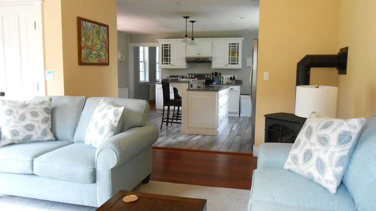 Photo of Bedroom in Easthampton