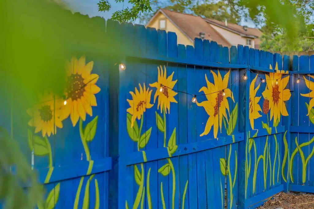 Photo of Outdoor in Southbelt/Ellington