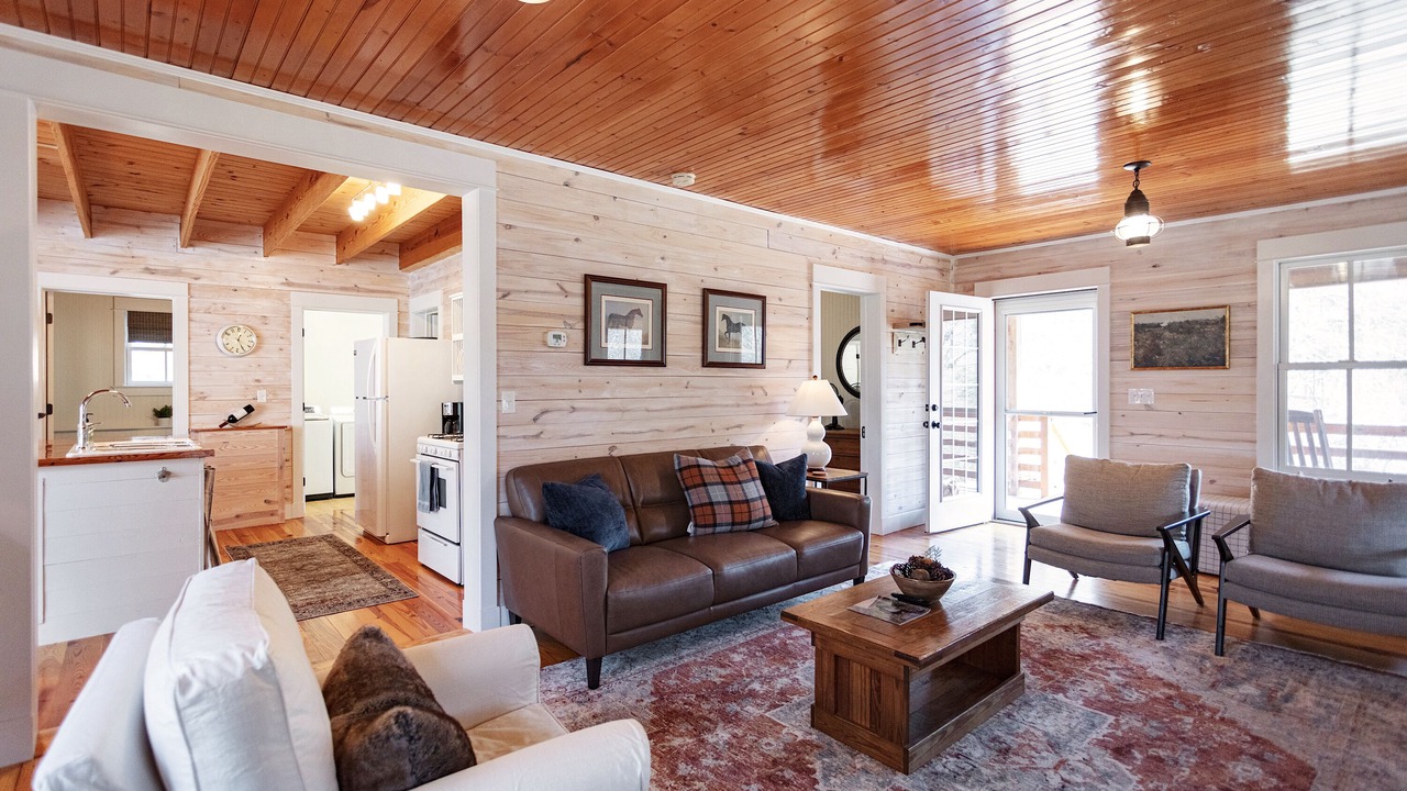 Photo of Livingroom in Lexington