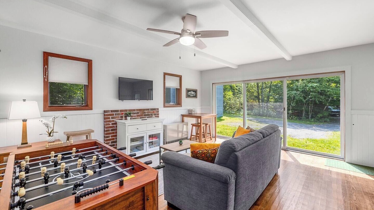 Photo of Bedroom in Stowe Hollow