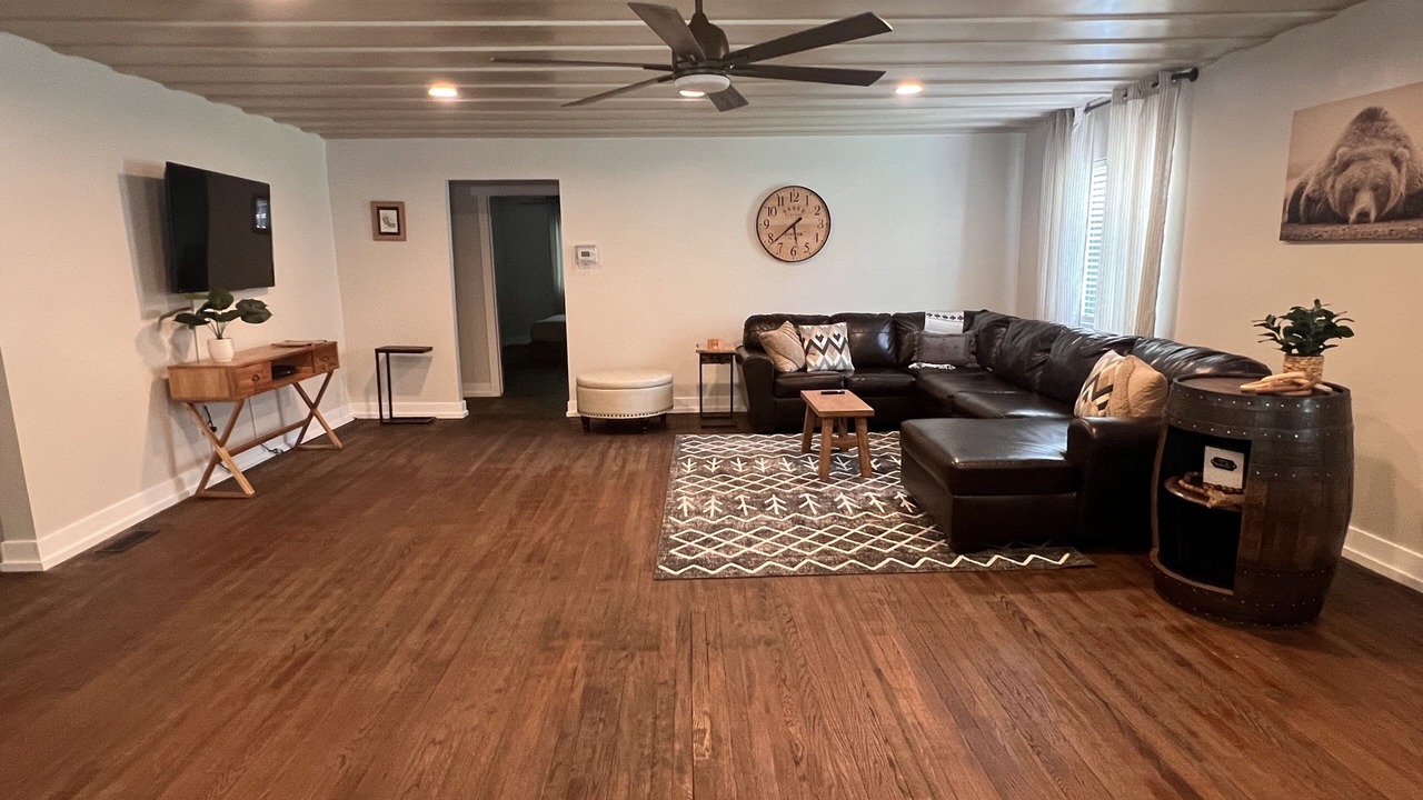 Photo of Livingroom in Borderland