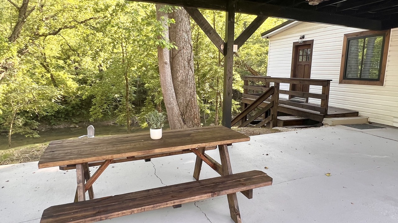 Photo of Outdoor in Borderland