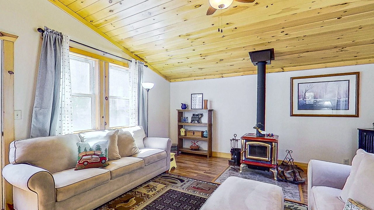 Photo of Livingroom in Warrensburg