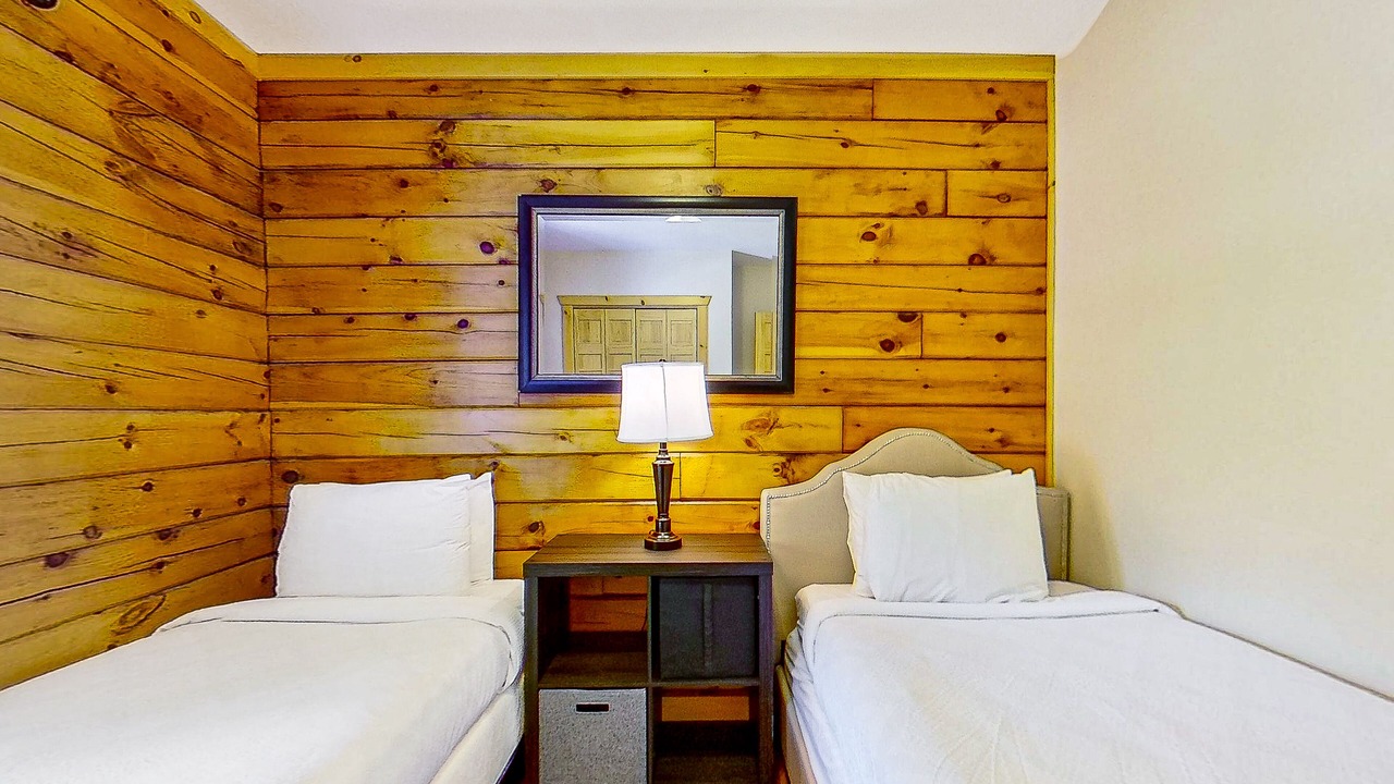 Photo of Bedroom in Warrensburg