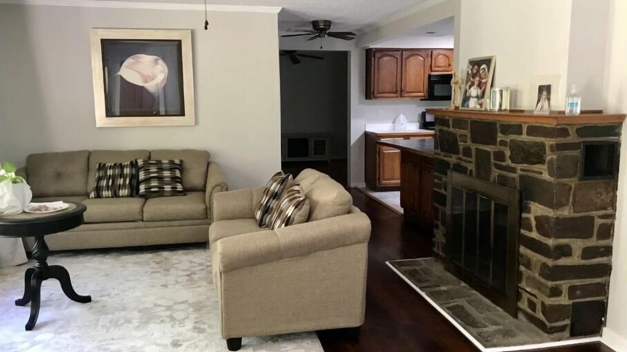 Photo of Livingroom in Piney Point