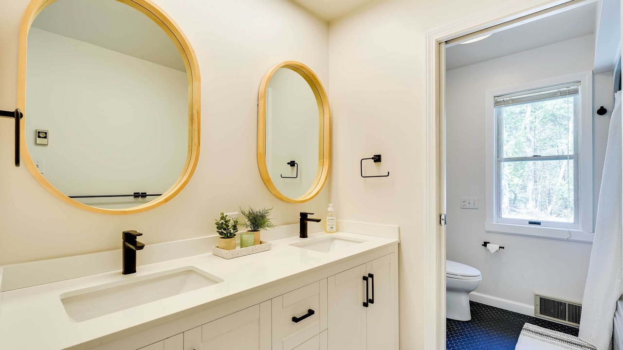 Photo of Bathroom in Diamond Point