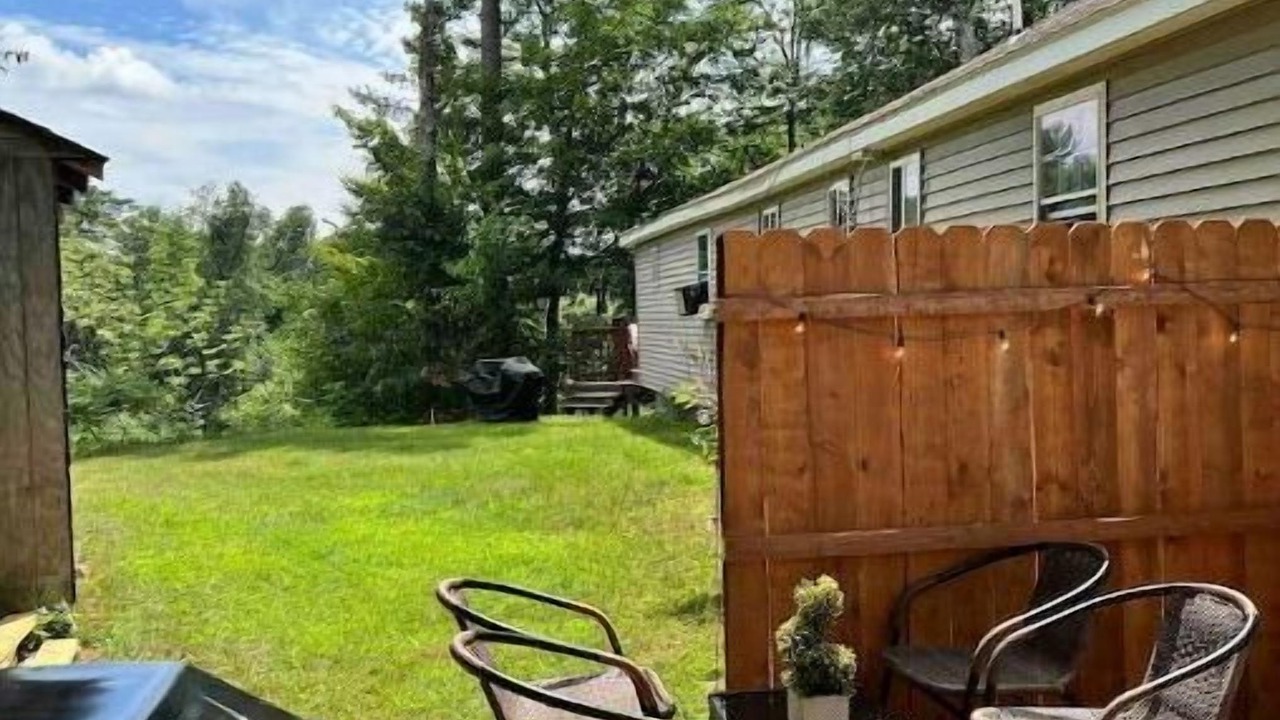 Photo of Outdoor in Thornton