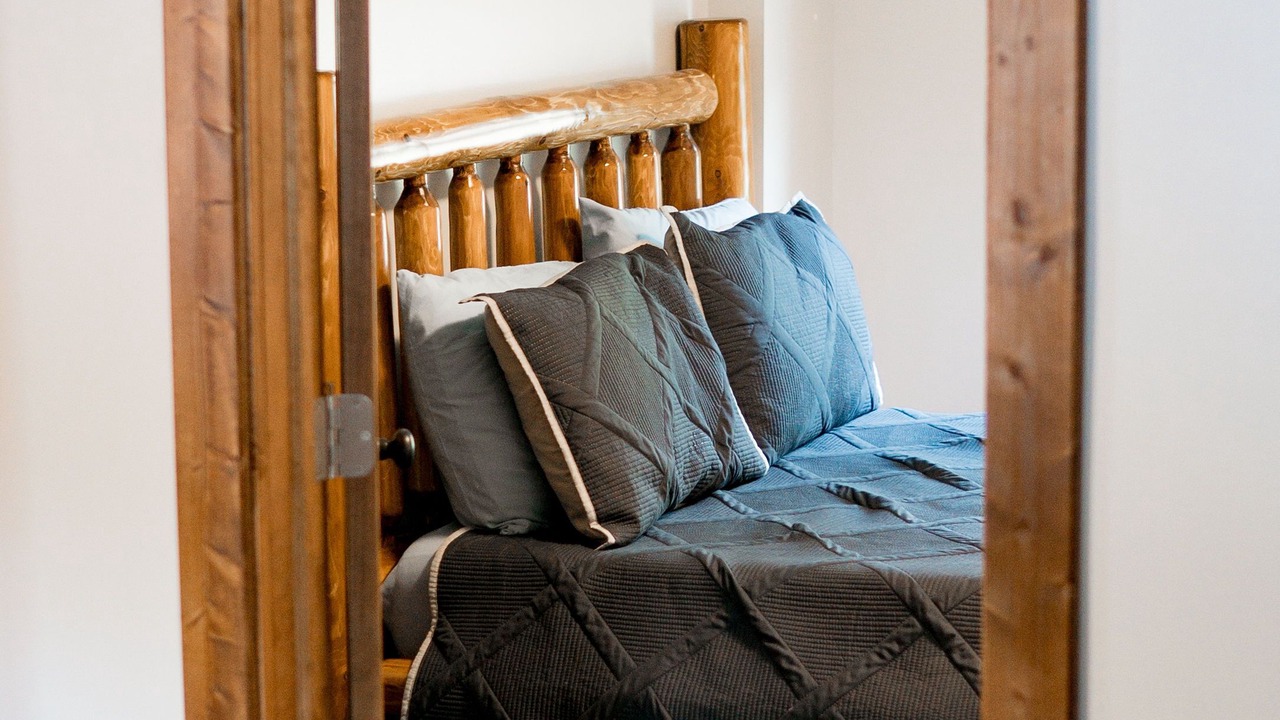 Photo of Bedroom in Swain