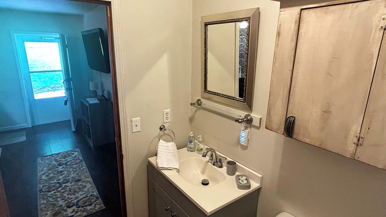Photo of Bathroom in Keslers Cross Lanes